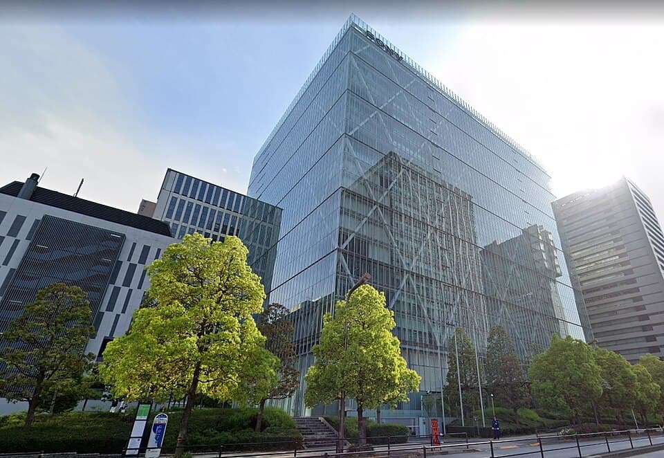 Kompleks ibu pejabat Sony di Sony City, Minato, Tokyo.