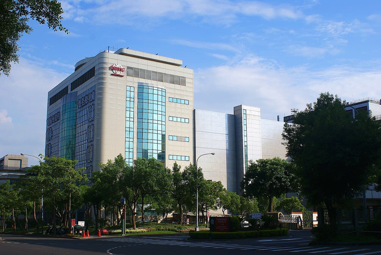 Bangunan TSMC Fab 5 di Hsinchu Science Park, Taiwan.